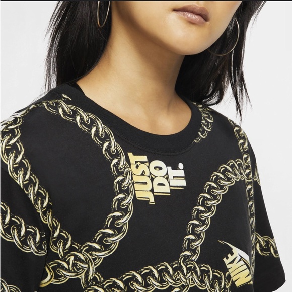Nike Tee Glam Dunk Gold Chain Print Crop Top | small - Picture 13 of 13